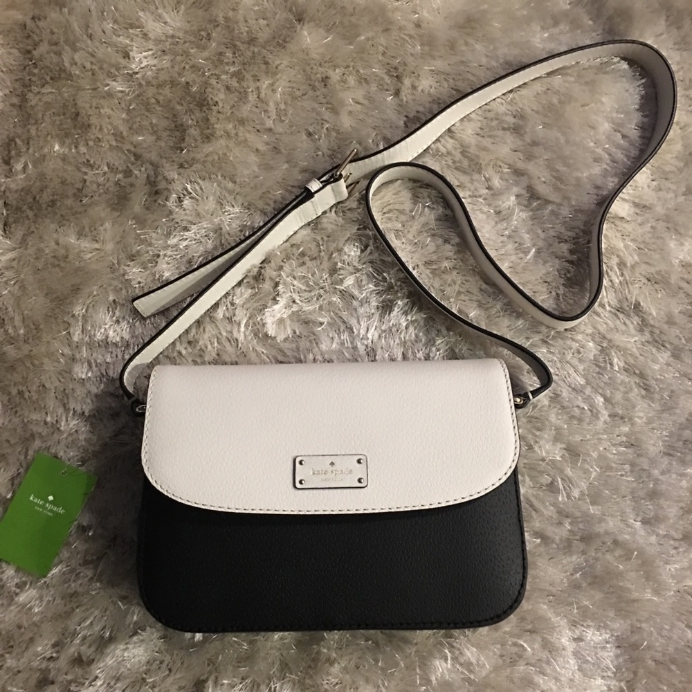 🎉SALE🎉Kate Spade Alycia Purse